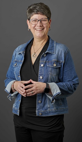 Lynn Salinas