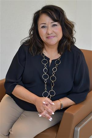 Myrna Estrada