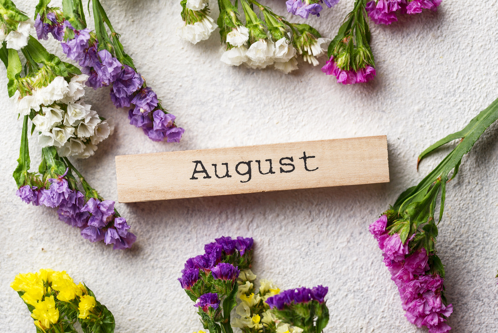 August block with flowers